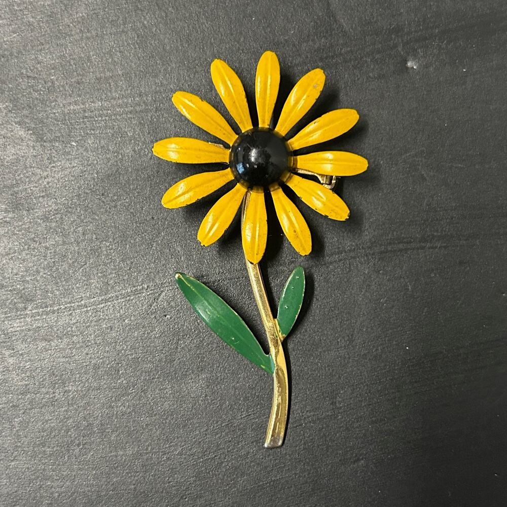 Vintage 1960's Yellow‎ Black Daisy/Black Eyed Susan Brooch